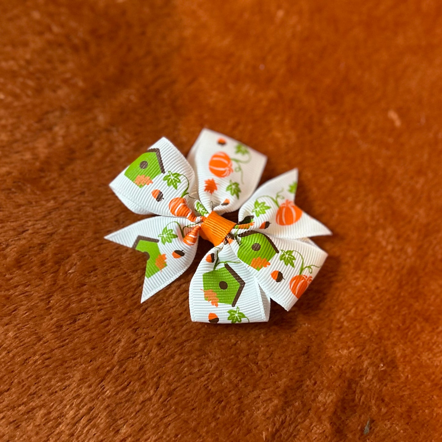 White Pumpkin Bow